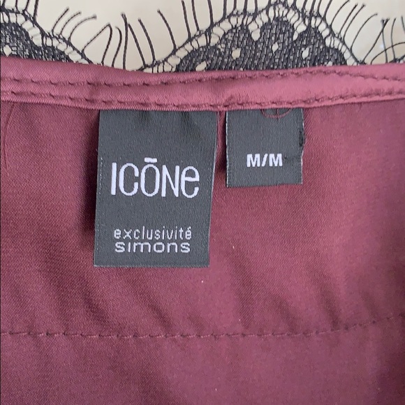 Satin purple lace tank (M) - Picture 6 of 7